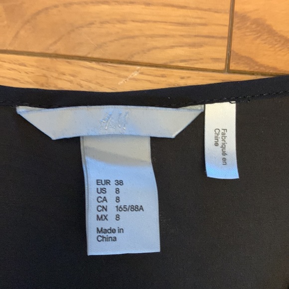 H&M black 3/4 semi sheer shirt 8 - Picture 2 of 7